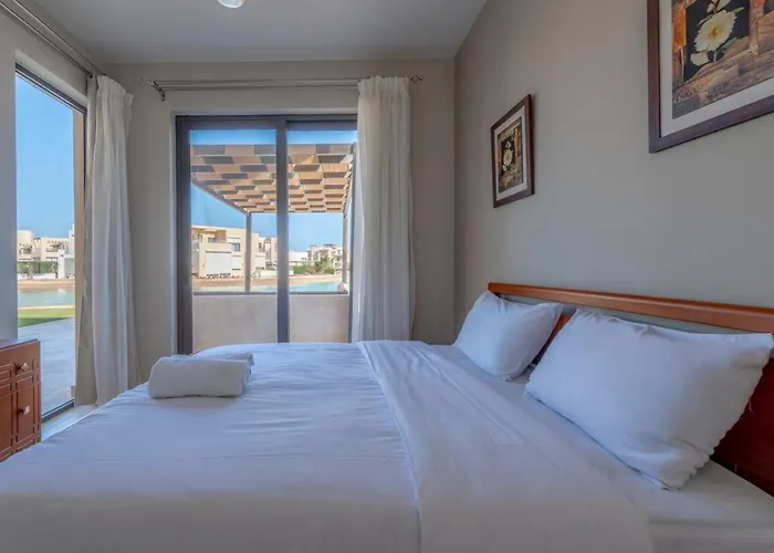 Villa Brand-new Family House In Tawila El Gouna Lagoon And Pool Access *