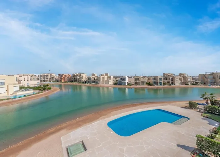 Brand-new Family House In Tawila El Gouna Lagoon And Pool Access Villa