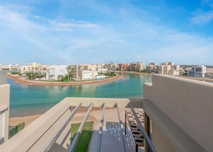 Brand-new Family House In Tawila El Gouna Lagoon And Pool Access